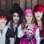 Comment se déguiser en Pirate : Déguisements et Maquillage