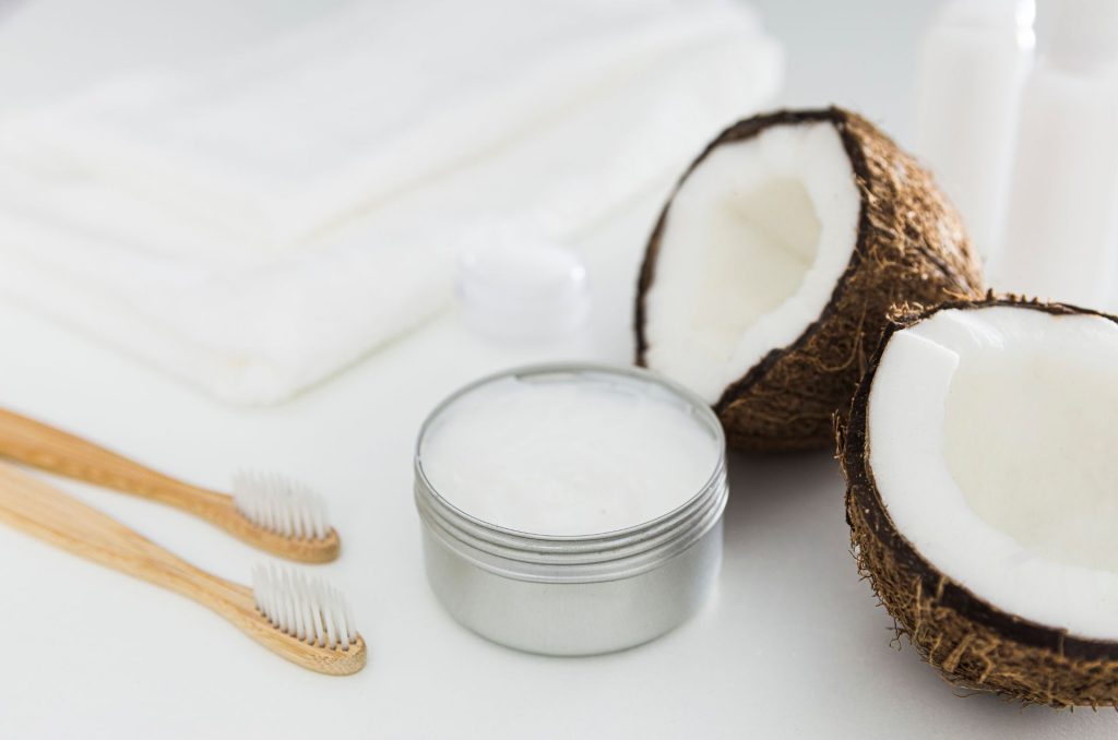 Aceite de coco para los dientes: ¿funciona?